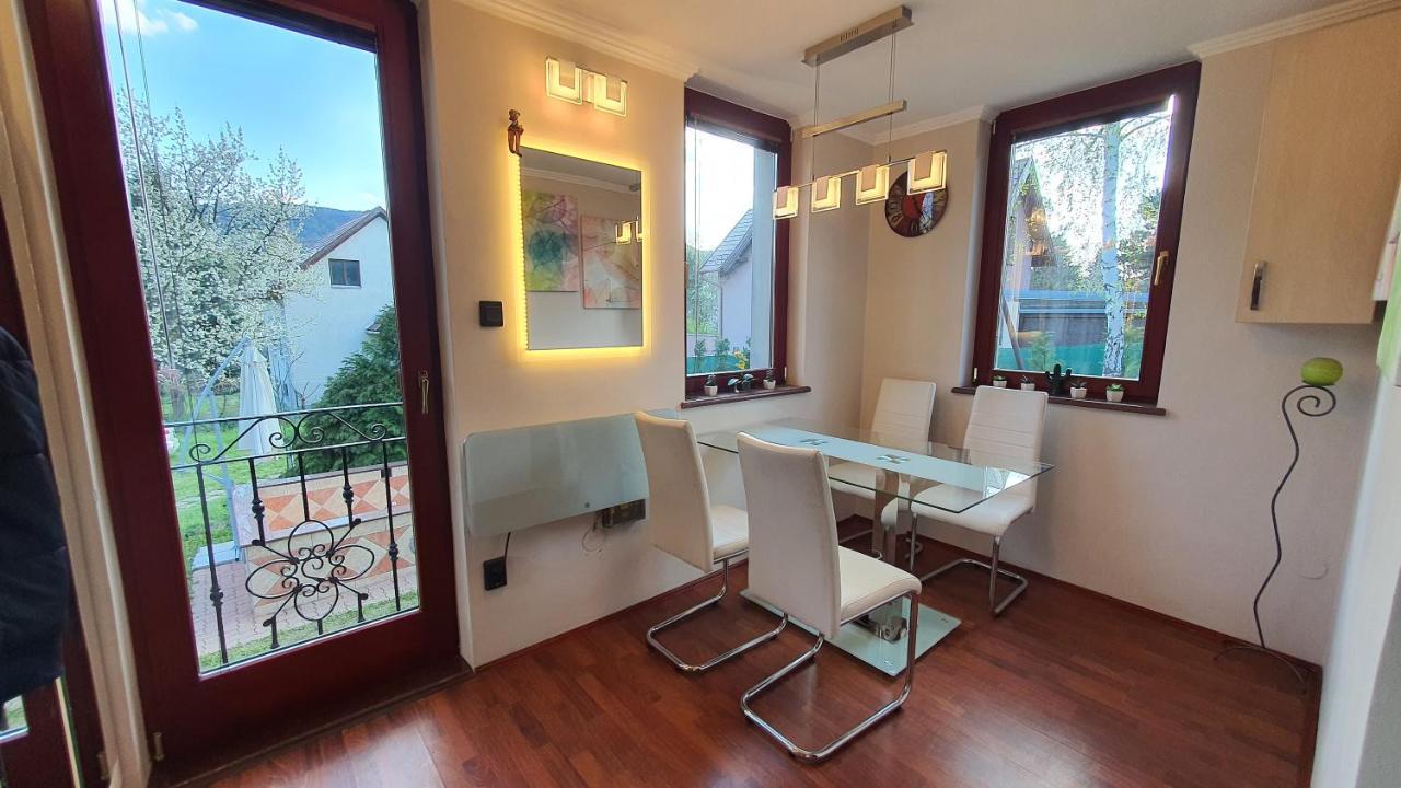 فيلا Pilis Hills View Deluxe House With Pool & Ac Near Bp Pilisszentivan المظهر الخارجي الصورة