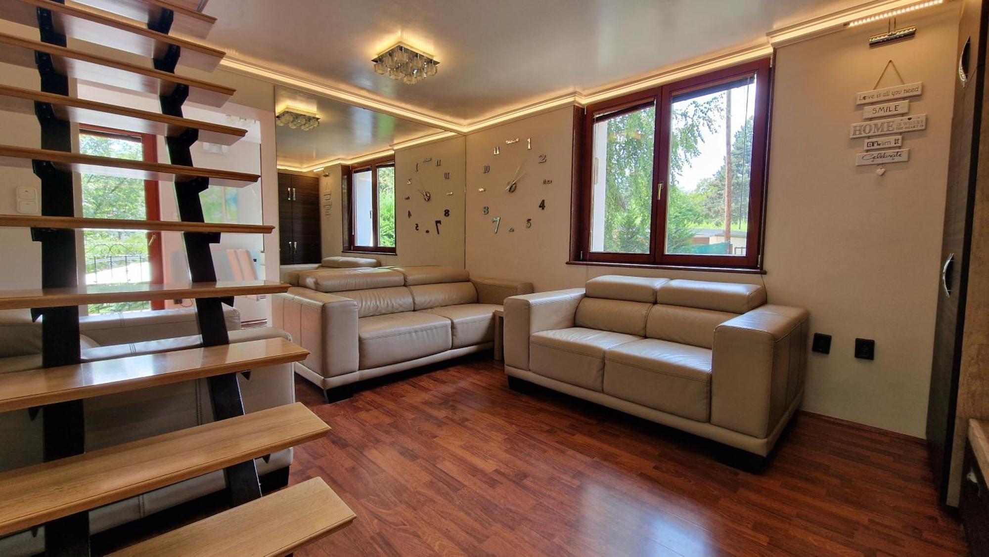 فيلا Pilis Hills View Deluxe House With Pool & Ac Near Bp Pilisszentivan المظهر الخارجي الصورة