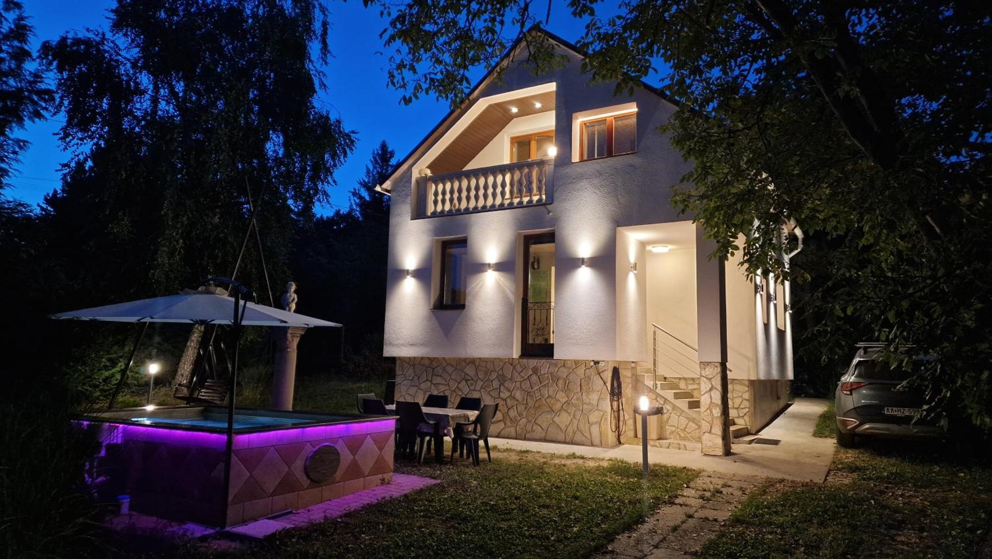 فيلا Pilis Hills View Deluxe House With Pool & Ac Near Bp Pilisszentivan المظهر الخارجي الصورة